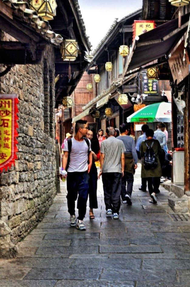 近视能不能参军?昆明爱尔眼科医院举办近视手术专家见面...